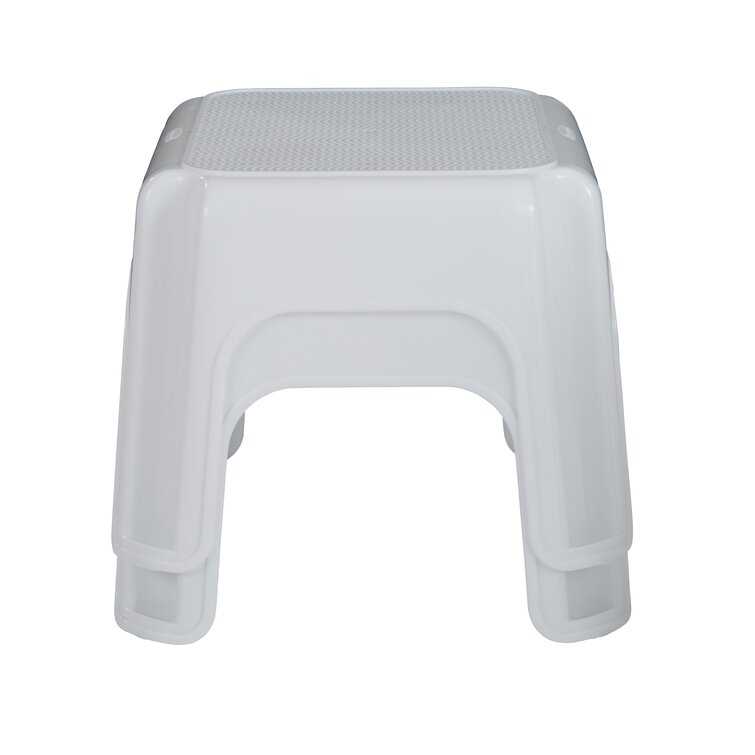 Rubbermaid Durable Roughneck Plastic Family Sturdy Small Step Stool, White